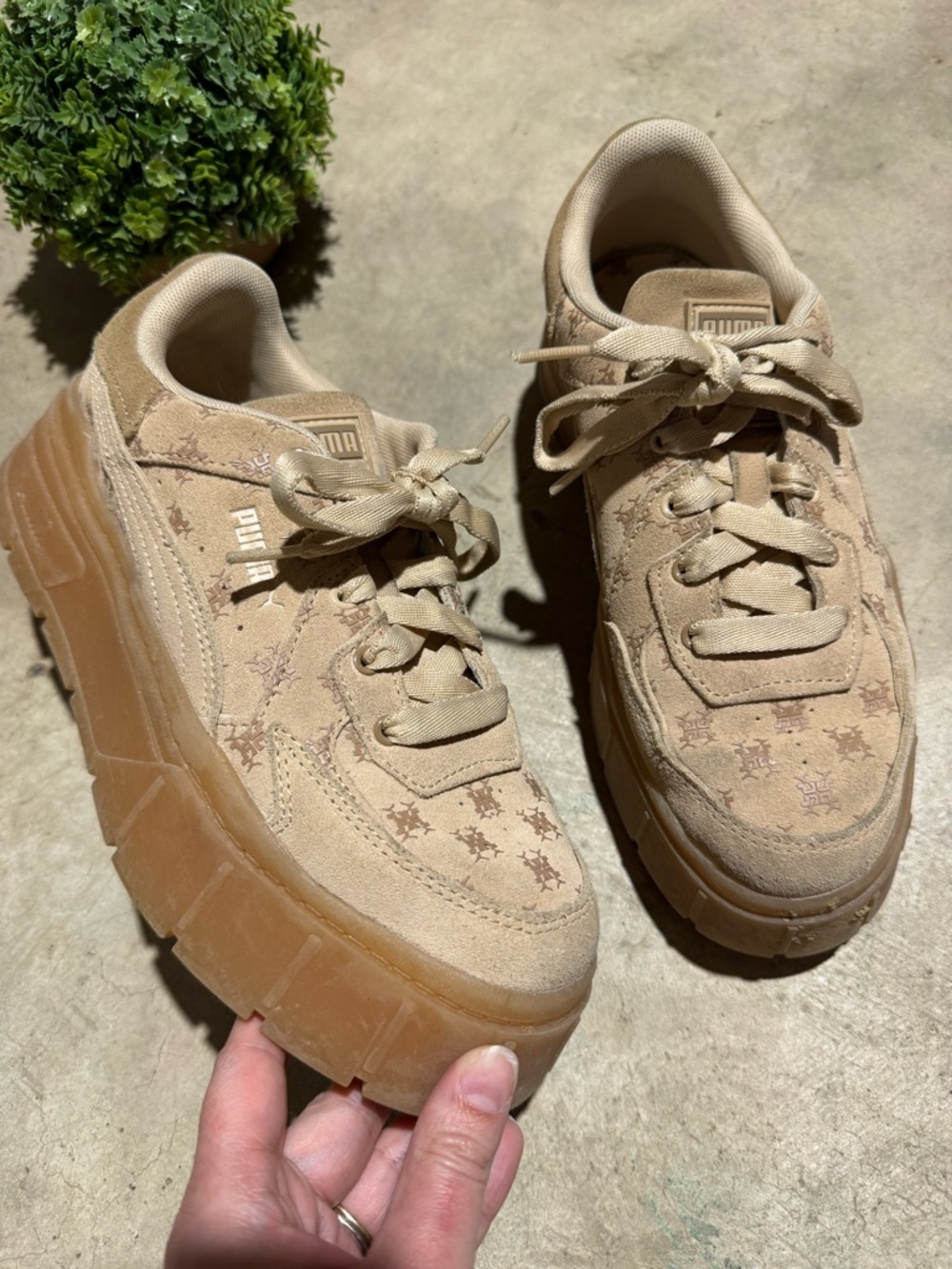 Puma Mayze Stack Edgy T7 Platform Suede Sneakers Women Size 8‎ Brown Tan Sporty